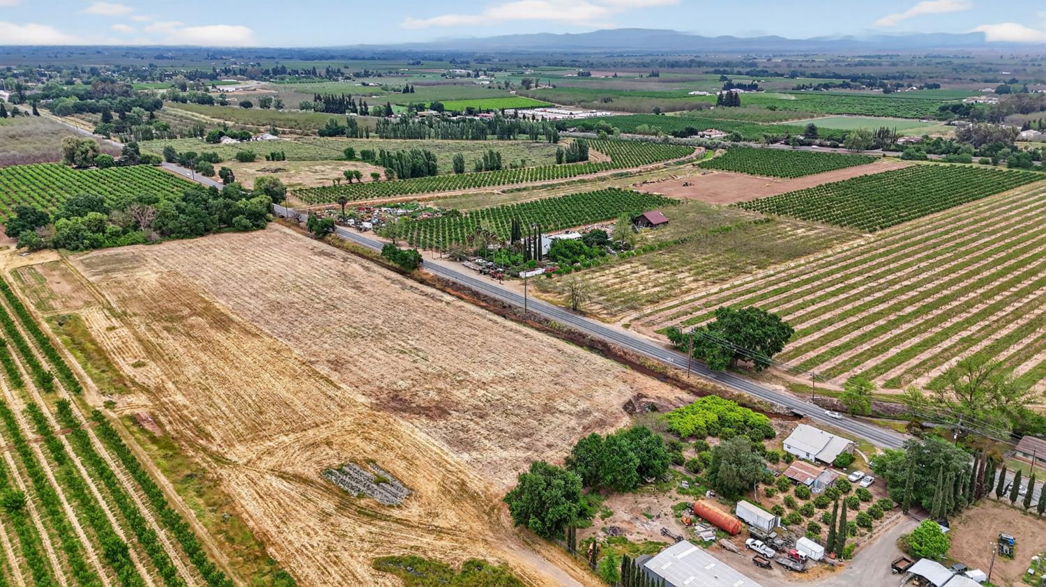 8066 Larkin Road Live Oak, CA 95953 - Photo 6 of 39