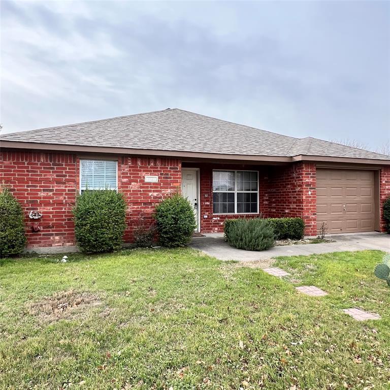 5022 El Sol Street Dallas, TX 75236 - Photo 2 of 16 a view of a house with a yard and plants