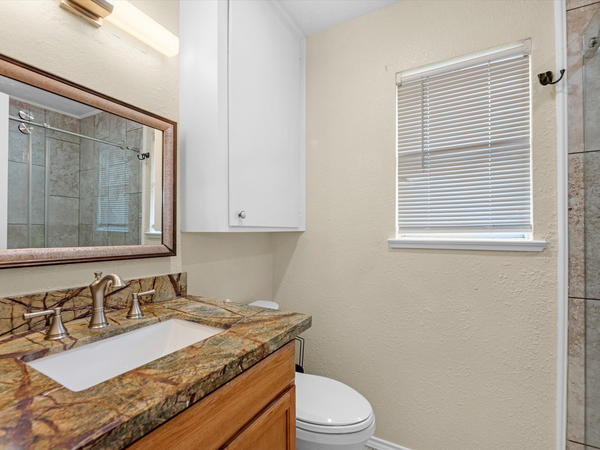 13931 Roundstone Lane Houston, TX 77015 - Photo 15 of 22