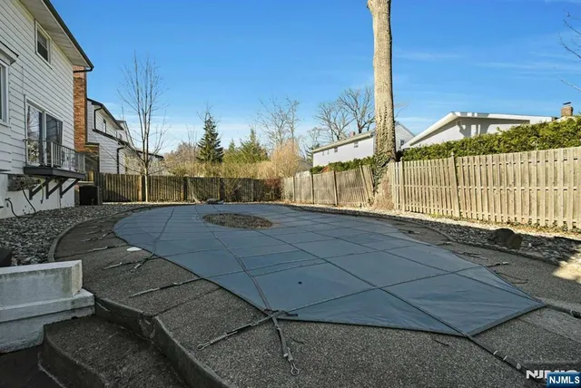 $1,599,000 | 66 Elm Street, Englewood Cliffs, NJ 07632