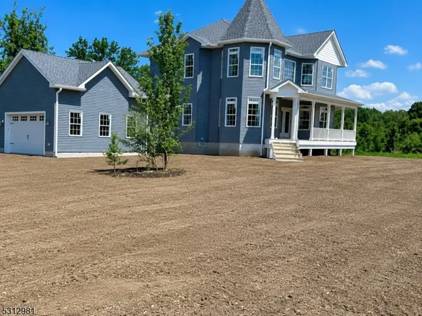 $969,900 | 7 Davon Lane, Hamburg, NJ 07419