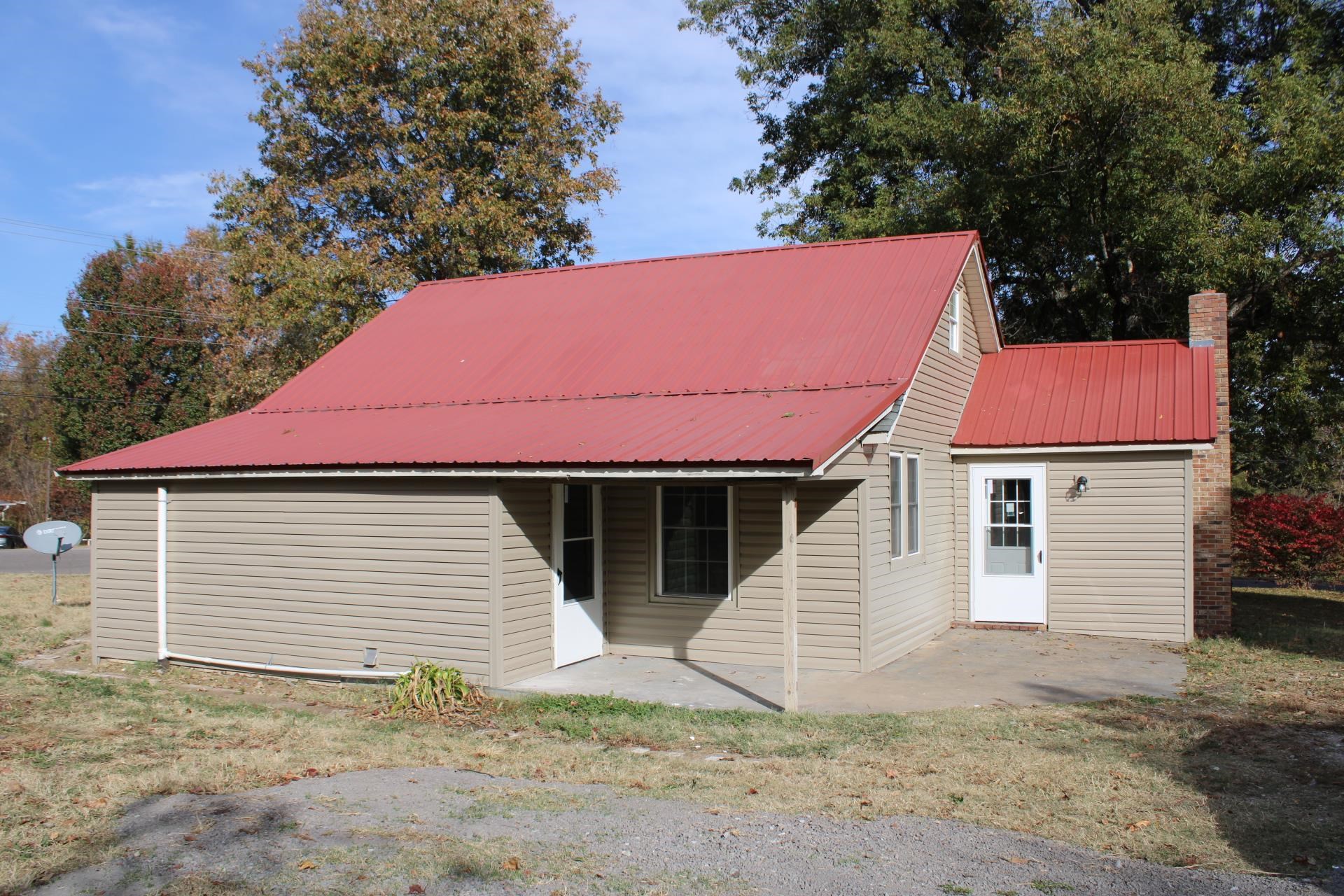 75 Curve Nankipoo Road Ripley, TN 38063 - Photo 20 of 22 a backyard of a house