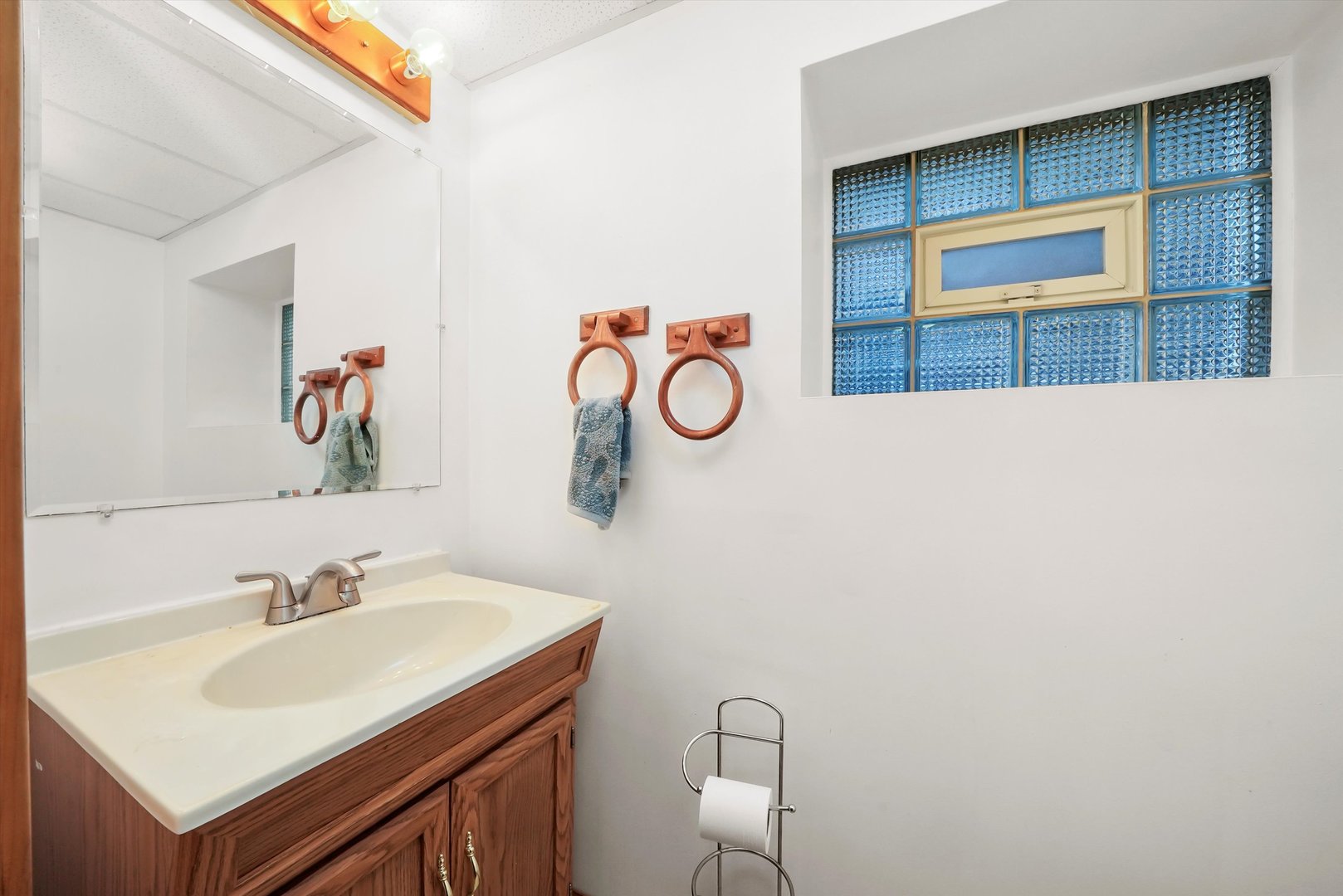 6245 West Byron Street Chicago, IL 60634 - Photo 28 of 41