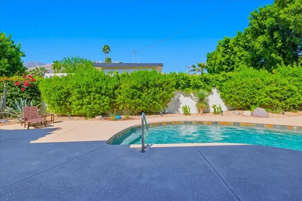 $1,275,000 | 1508 East El Alameda, Palm Springs, CA 92262