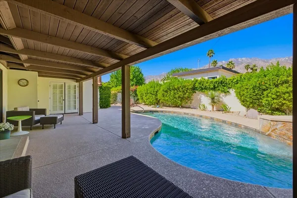 $1,275,000 | 1508 East El Alameda, Palm Springs, CA 92262
