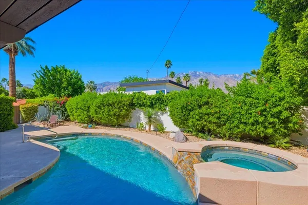 $1,275,000 | 1508 East El Alameda, Palm Springs, CA 92262