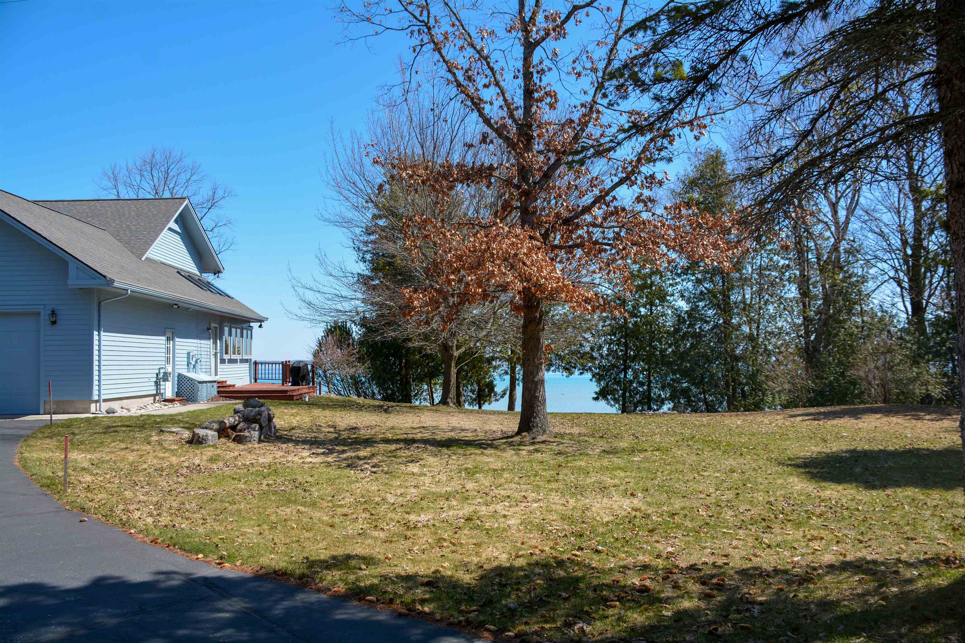 14088 Bluff Road Traverse City, MI 49686 - Photo 21 of 71