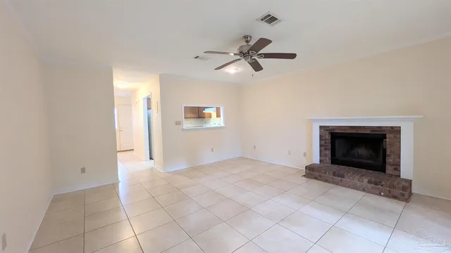 $1,195 | 3041 Belle Meade Drive, Unit A, Pensacola, FL 32503