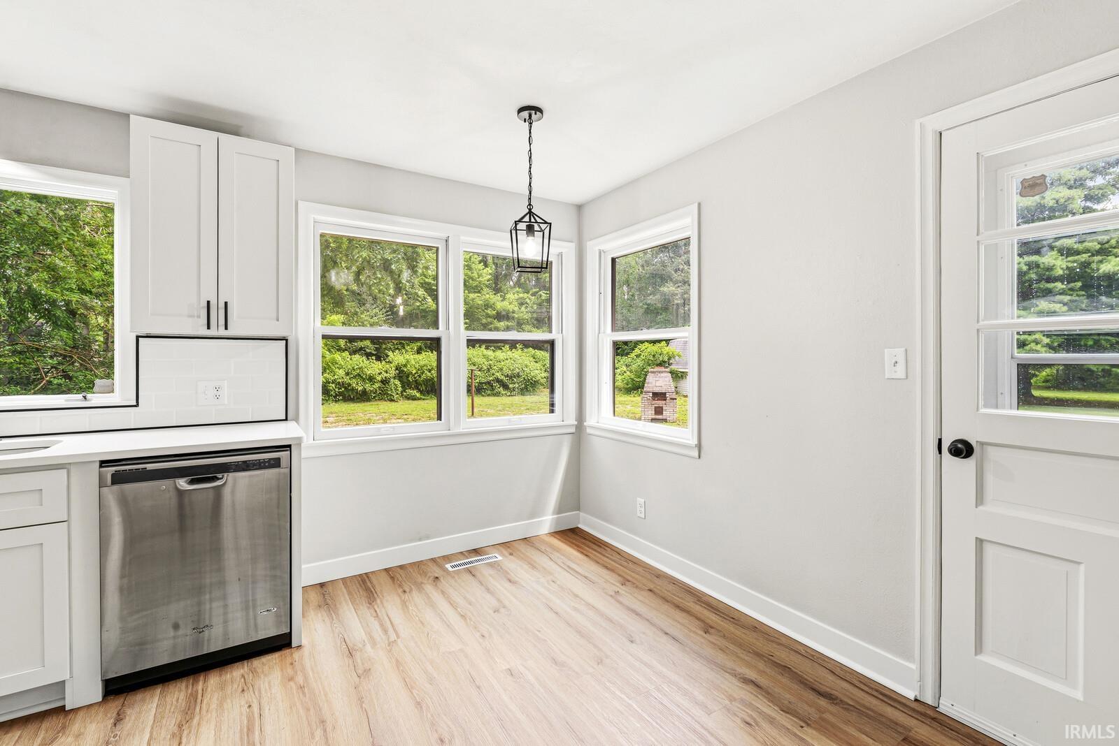 30113 Tower Road Elkhart, IN 46516 - Photo 13 of 33 Gallery Image 13