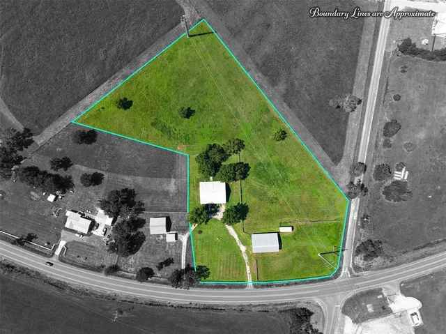 $525,000 | 15991 State Highway 30, Richards, TX 77873