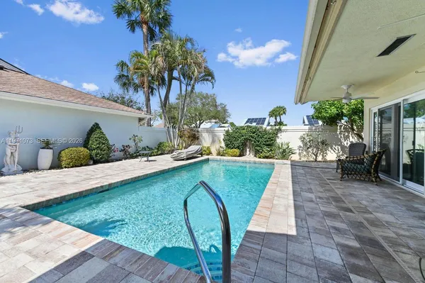 $1,035,000 | 334 Leeward Drive, Jupiter, FL 33477
