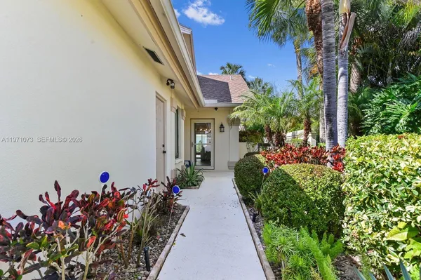 $1,035,000 | 334 Leeward Drive, Jupiter, FL 33477