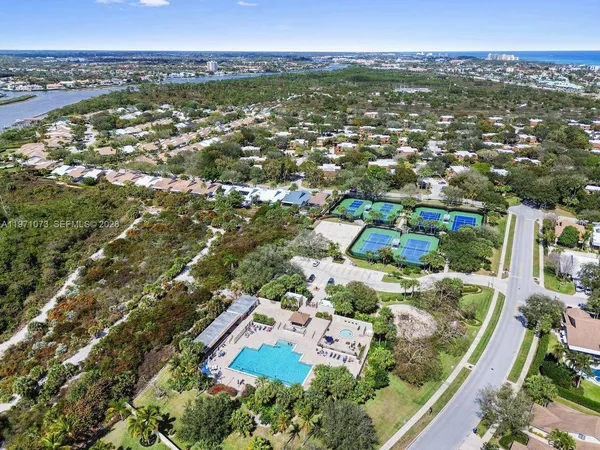 $1,035,000 | 334 Leeward Drive, Jupiter, FL 33477