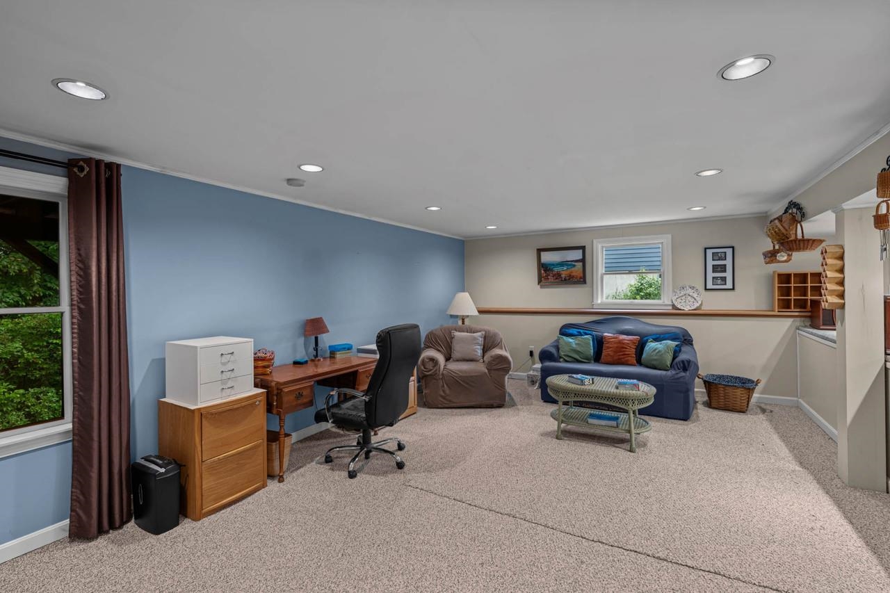 1 Trent Road Hooksett, NH 03106 - Photo 38 of 42