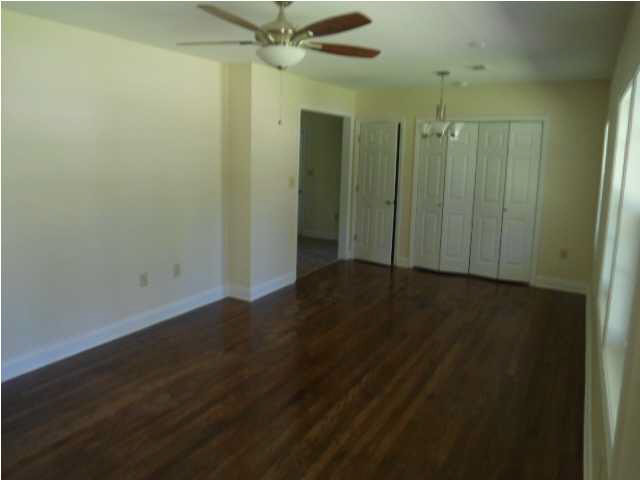 1009 Stuart Street Jackson, MS 39204 - Photo 5 of 14 Photo 5