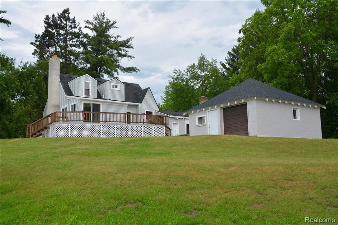 15487 South Duffield Road Byron, MI 48418 - Photo 14 of 52 fullsizeoutput_41a9.jpeg