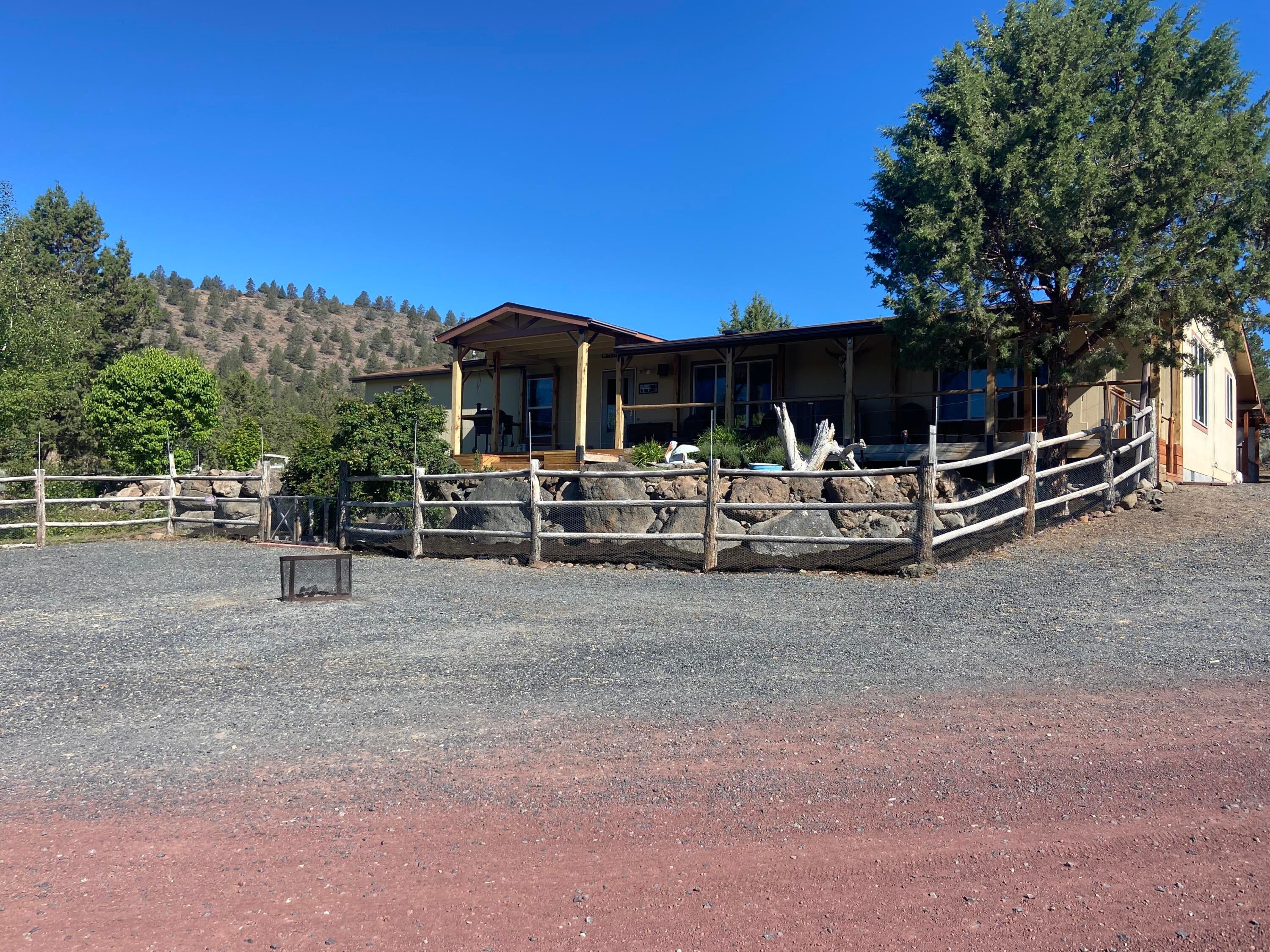 20215 Adams Point Road East Merrill, OR 97633 - Photo 2 of 59 IMG_4204