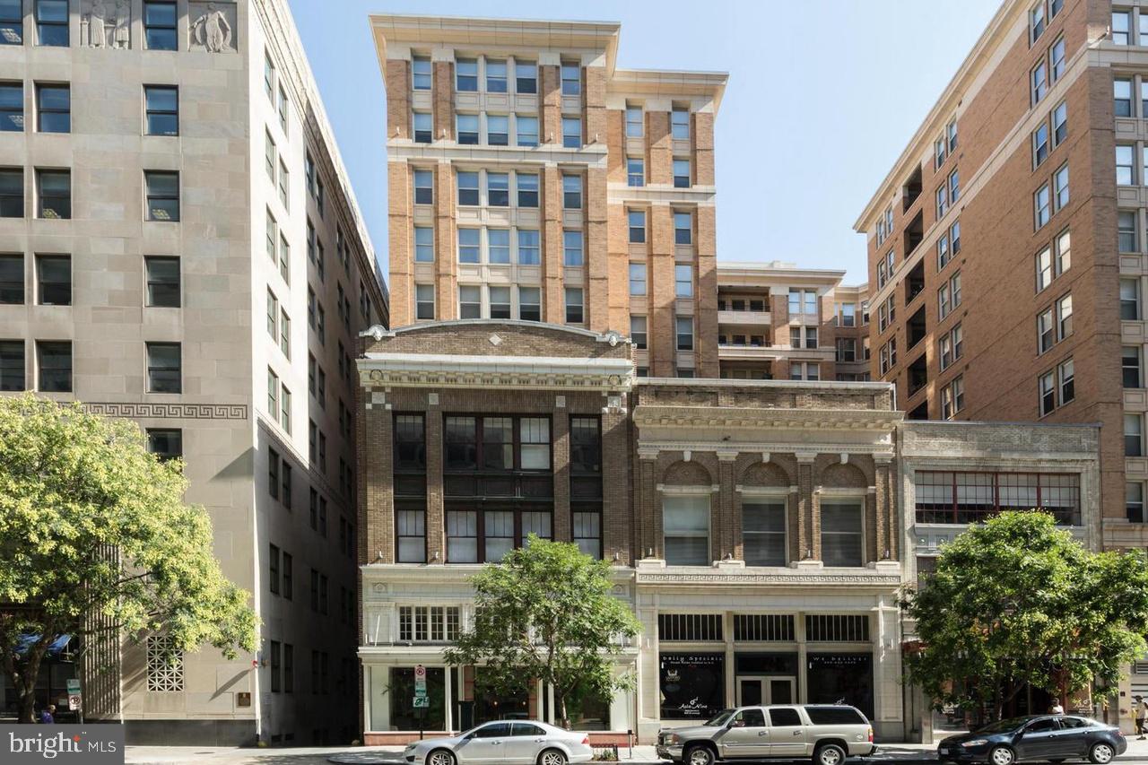 915 E Street Northwest, Unit 1002 Washington, DC 20004 - Photo 1 of 16