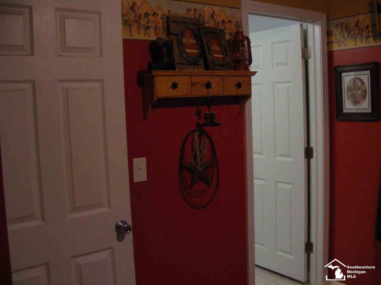 12386 West Dunbar Road Dundee, MI 48131 - Photo 11 of 21 main floor bedroom 2