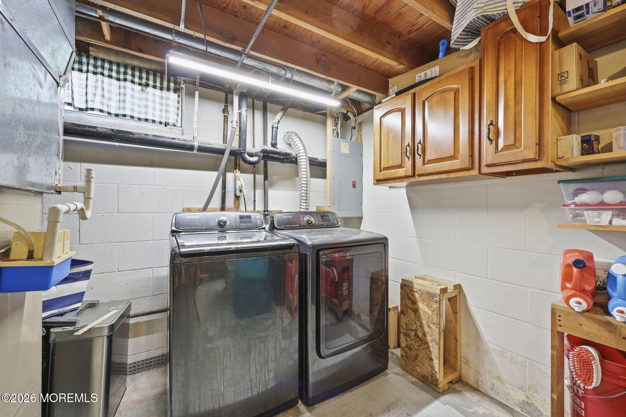 356 Leesville Road Jackson, NJ 08527 - Photo 32 of 46 a utility room with dryer and washer