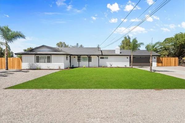 $789,900 | 18660 Gentian Avenue, Riverside, CA 92508