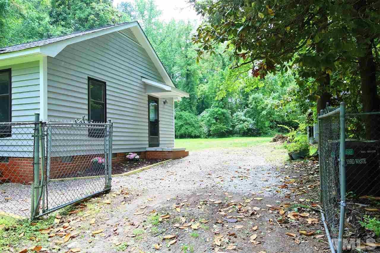 2608 Ross Road Durham, NC 27703 - Photo 6 of 22 Gallery Image 6