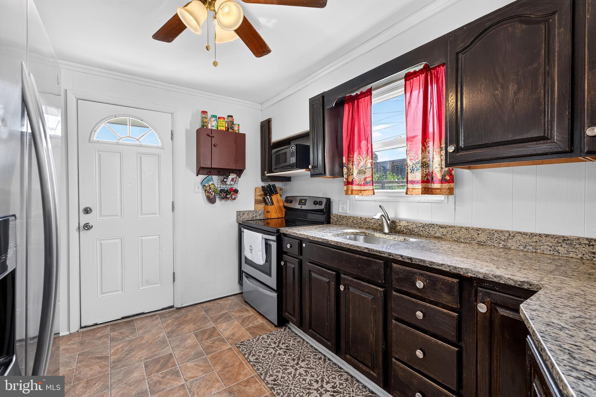 6 Avenal Road Baltimore, MD 21221 - Photo 16 of 39 Gallery Image 16