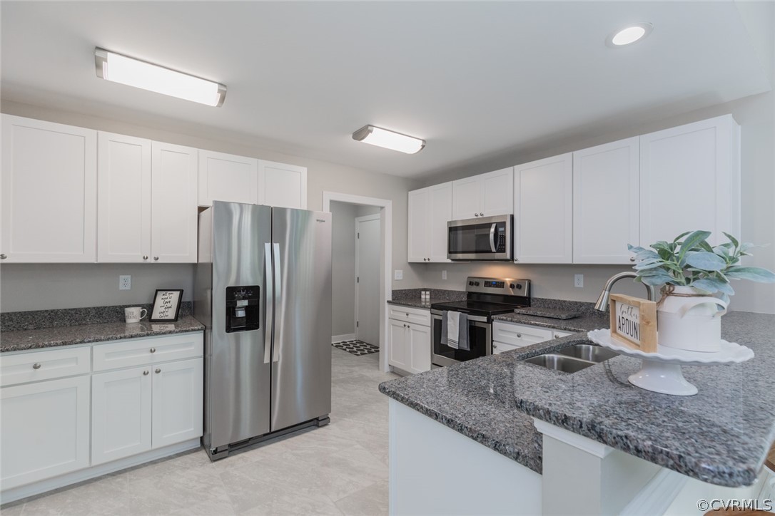 13901 Sunrise Bluff Road Midlothian, VA 23112 - Photo 15 of 43 Gallery Image 15