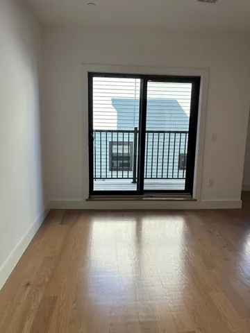 $3,000 | 95-97 Addison Street, Unit 204, Boston, MA 02128