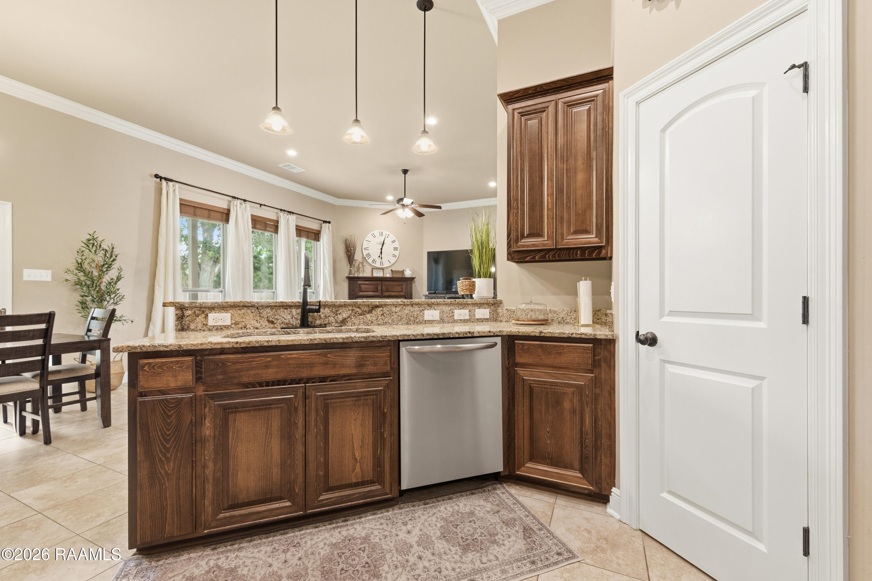 200 Hidden Ridge Drive Lafayette, LA 70507 - Photo 12 of 32 200HiddenRidge-34