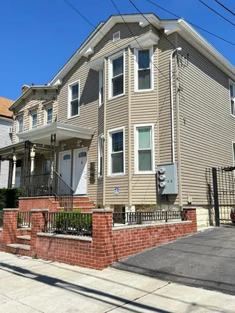 $2,150 | 248 Prospect Avenue, Unit 2, Bayonne, NJ 07002
