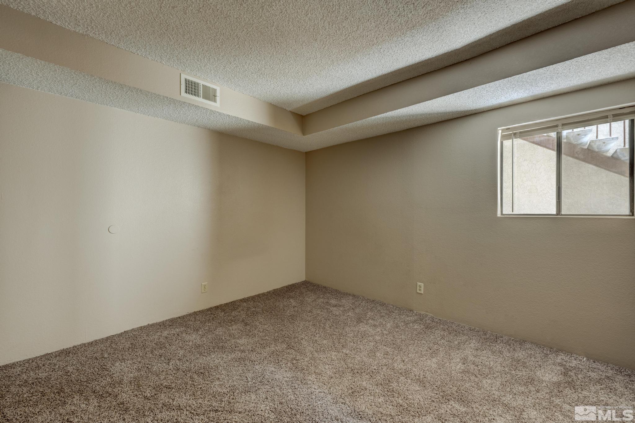 141 Vista Rafael Parkway Reno, NV 89503 - Photo 20 of 30 Photo 20