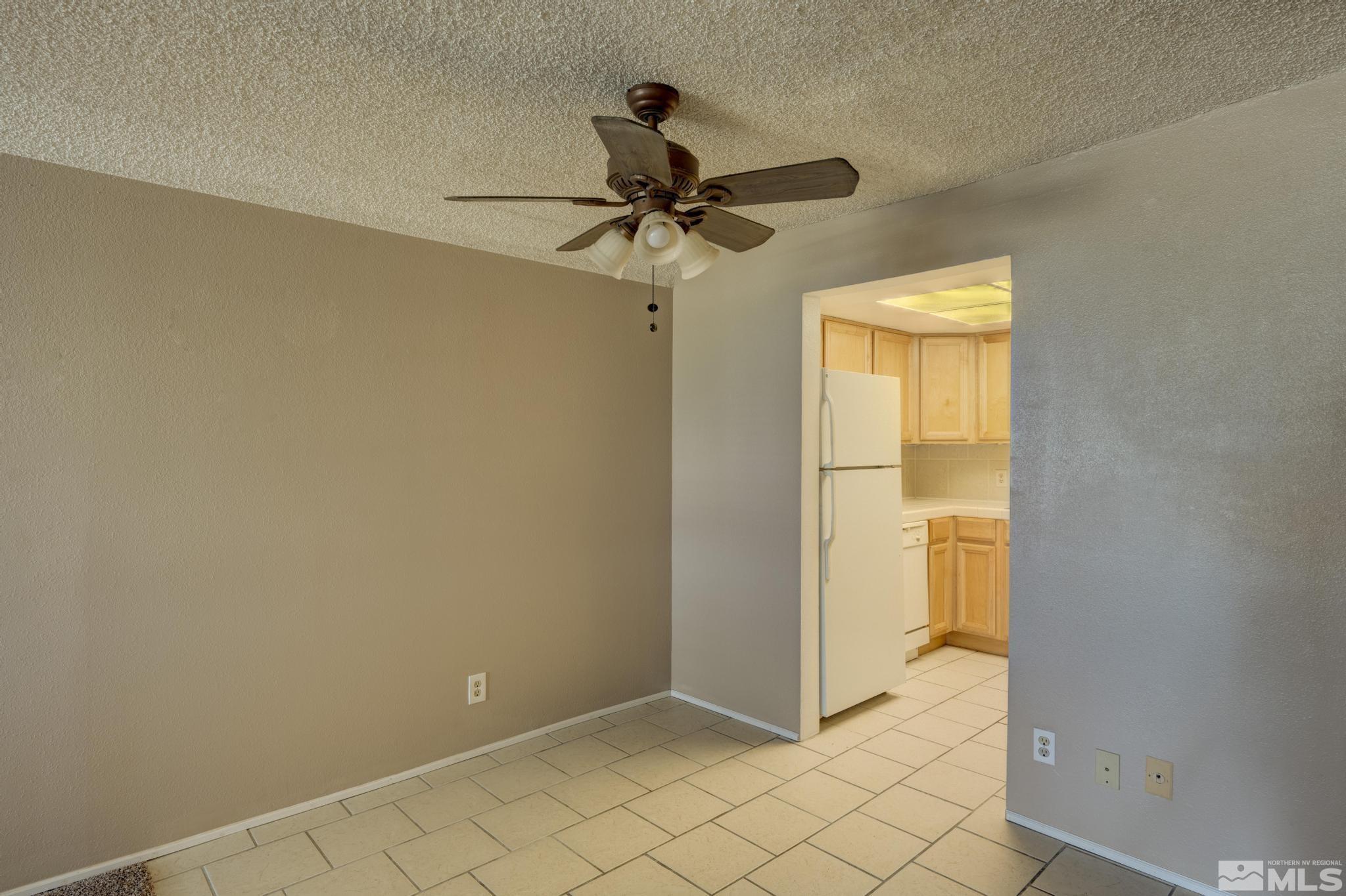 141 Vista Rafael Parkway Reno, NV 89503 - Photo 8 of 30 Photo 8
