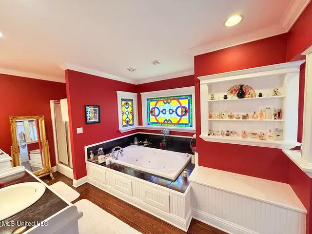 $649,900 | 521 Holland Avenue, Philadelphia, MS 39350