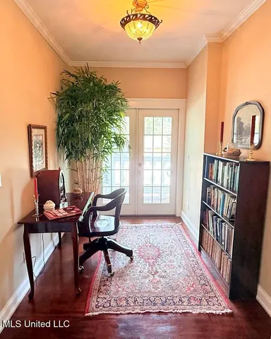 $649,900 | 521 Holland Avenue, Philadelphia, MS 39350