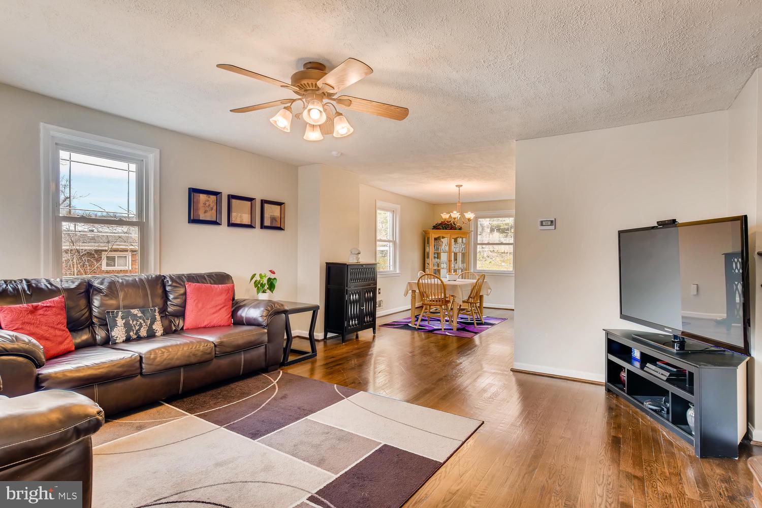6803 Barnett Road Baltimore, MD 21239 - Photo 4 of 28 NEWLY REFINISHED HARDWOOD FLOORS