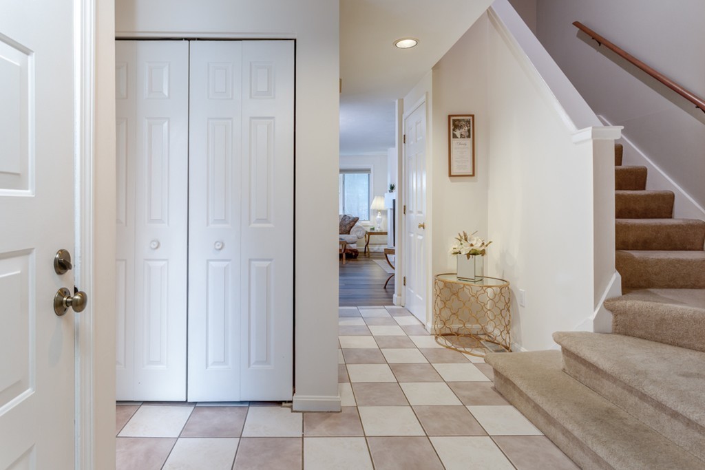 94 Stone Ridge Road, Unit 94 Franklin, MA 02038 - Photo 3 of 40 Gallery Image 3