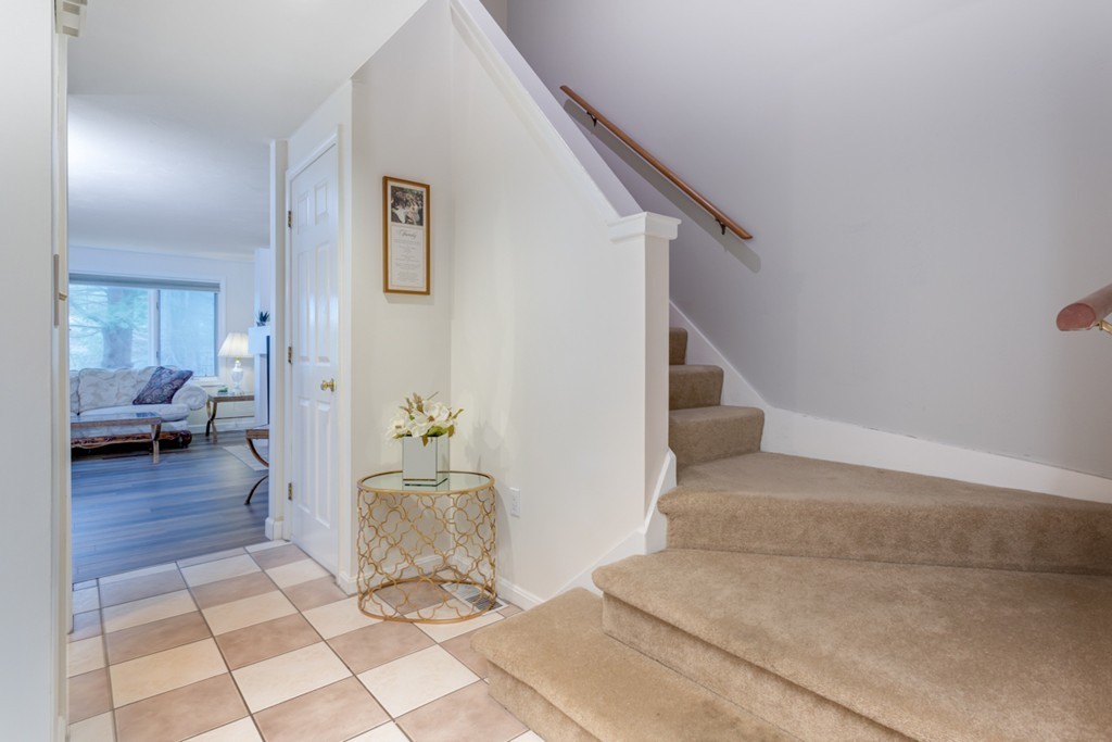 94 Stone Ridge Road, Unit 94 Franklin, MA 02038 - Photo 5 of 40 Gallery Image 5