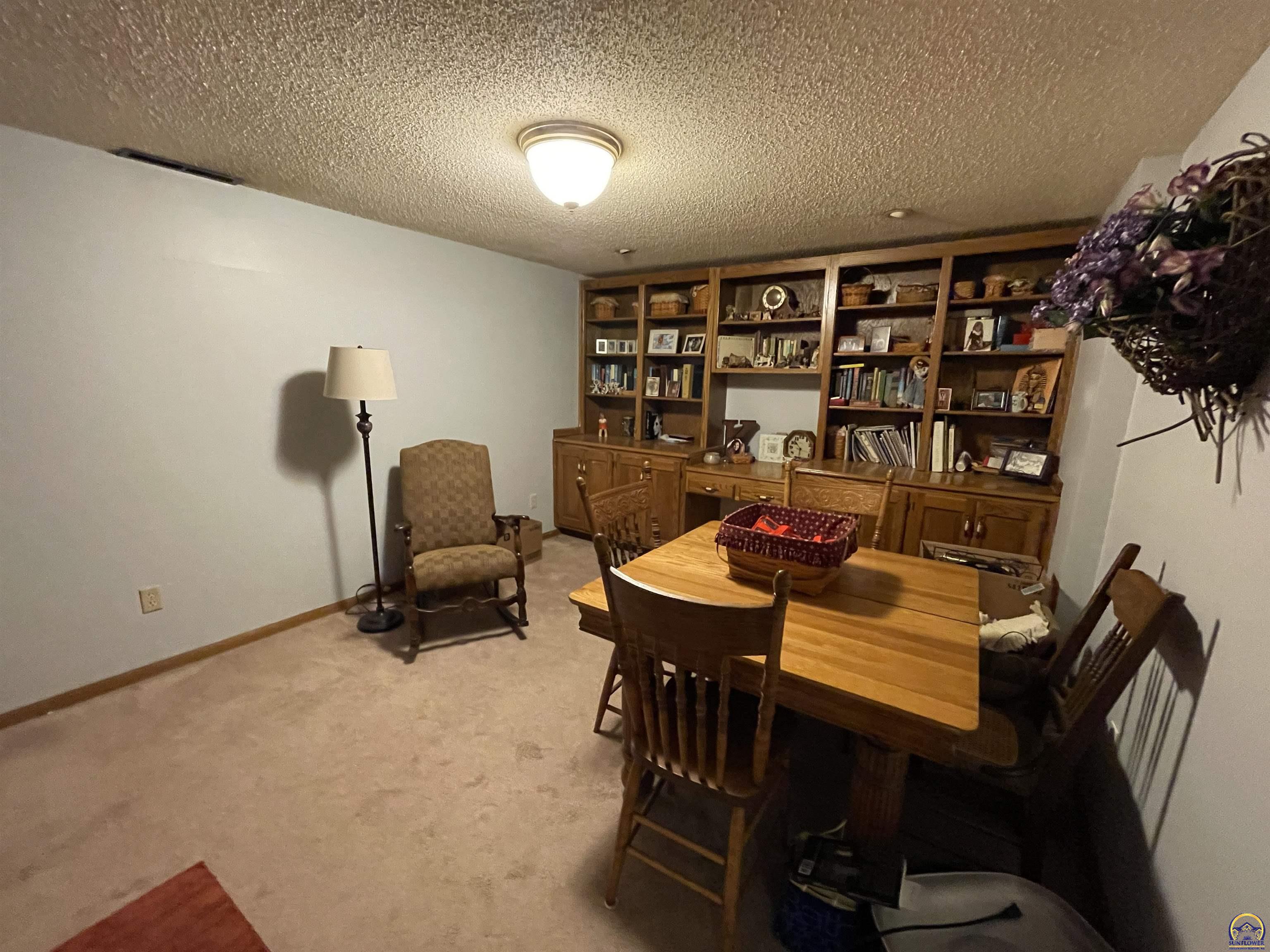 5509 Southwest 24th Street Topeka, KS 66614 - Photo 15 of 23