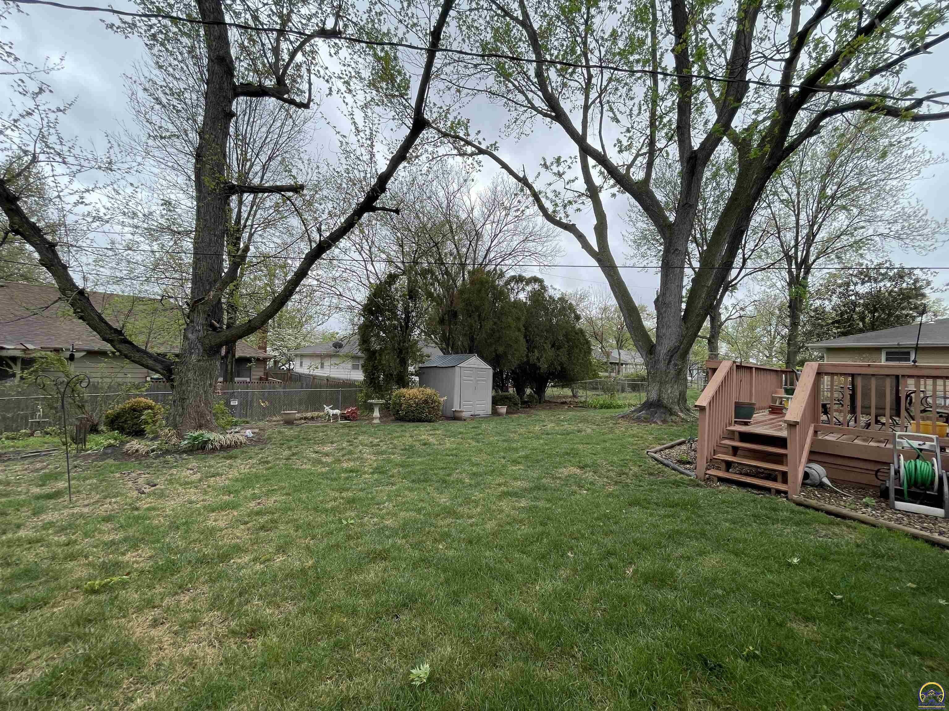 5509 Southwest 24th Street Topeka, KS 66614 - Photo 22 of 23