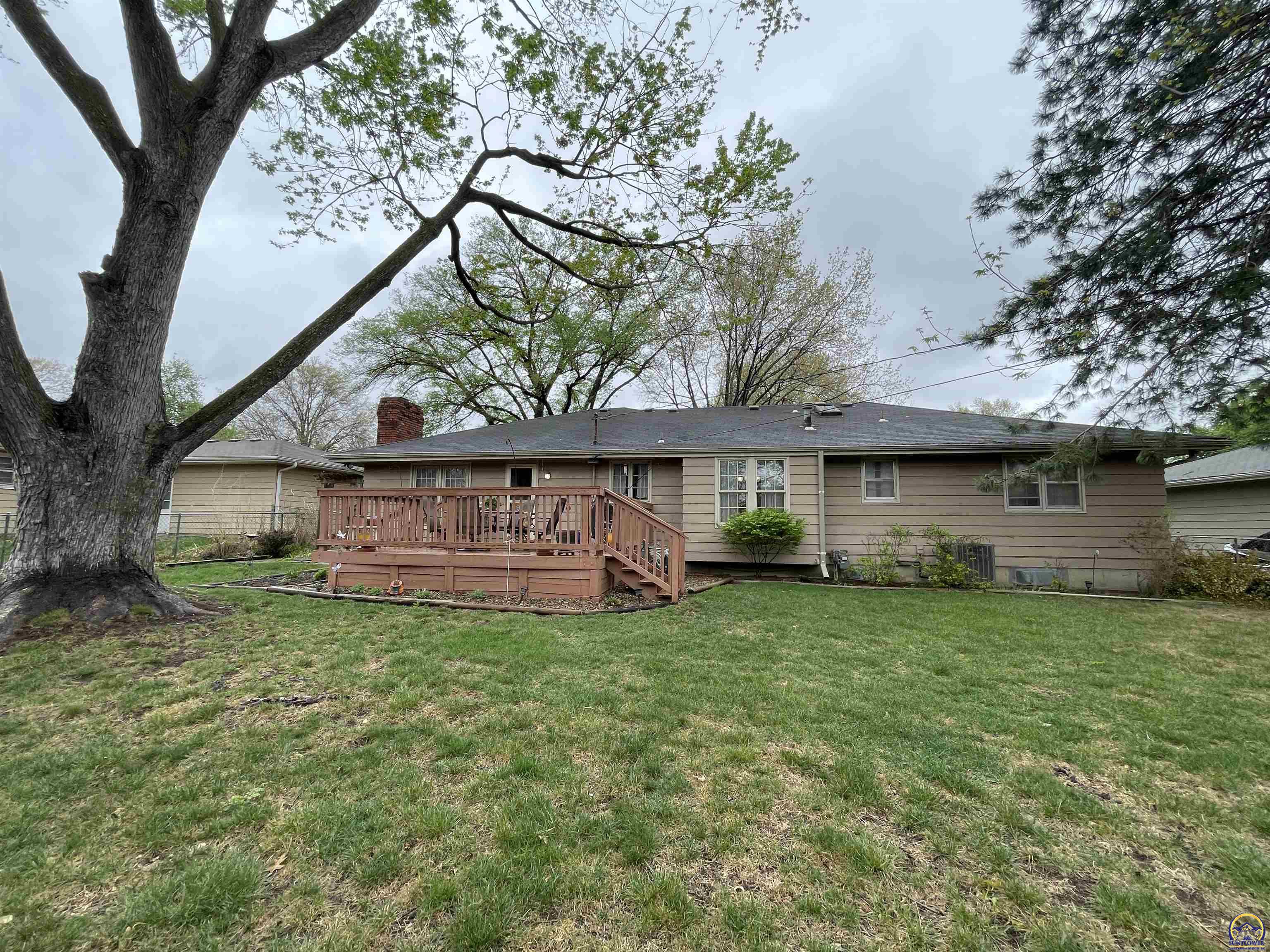 5509 Southwest 24th Street Topeka, KS 66614 - Photo 23 of 23