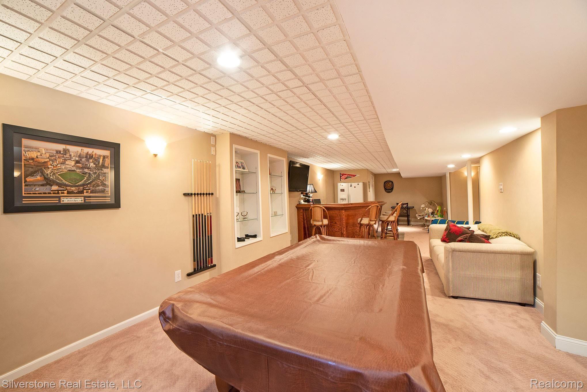 798 Grovecrest Rochester, MI 48307 - Photo 43 of 49 LGP_3981.jpg