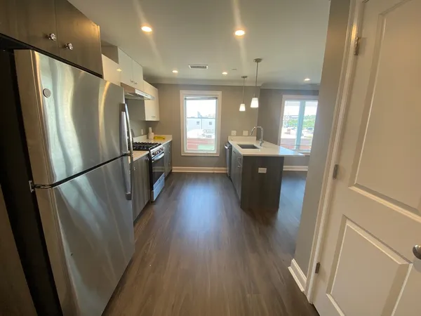 $2,750 | 918 Providence Highway, Unit 204, Dedham, MA 02026