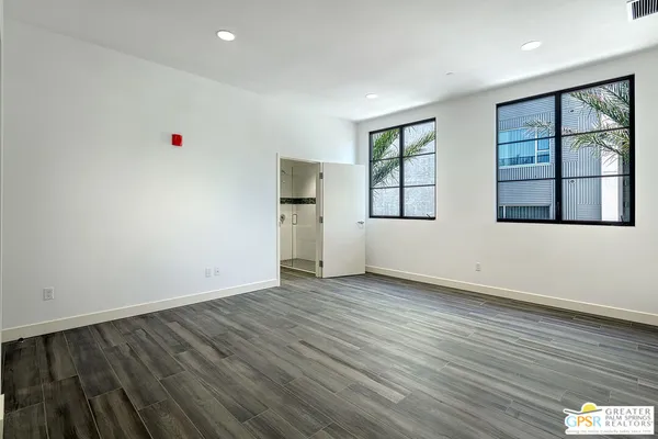 $4,374 | 111 North Palm Canyon Drive, Unit 201, Palm Springs, CA 92262