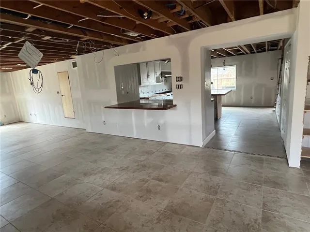 $399,000 | 200 Macque Drive, Harahan, LA 70123