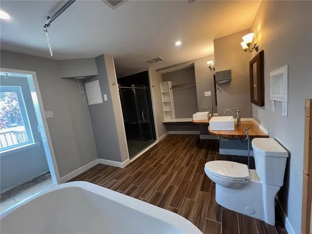 $399,000 | 200 Macque Drive, Harahan, LA 70123