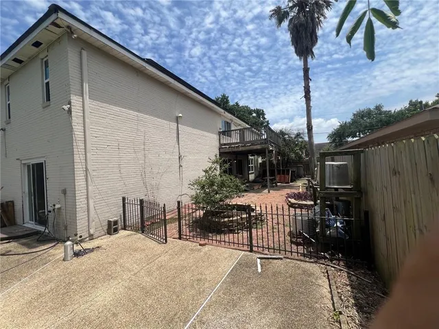 $399,000 | 200 Macque Drive, Harahan, LA 70123