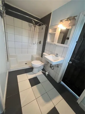 $399,000 | 200 Macque Drive, Harahan, LA 70123