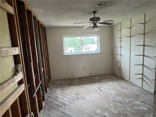 $399,000 | 200 Macque Drive, Harahan, LA 70123