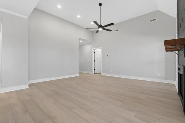 $424,900 | 622 Woodrush Drive, Clarksville, TN 37040